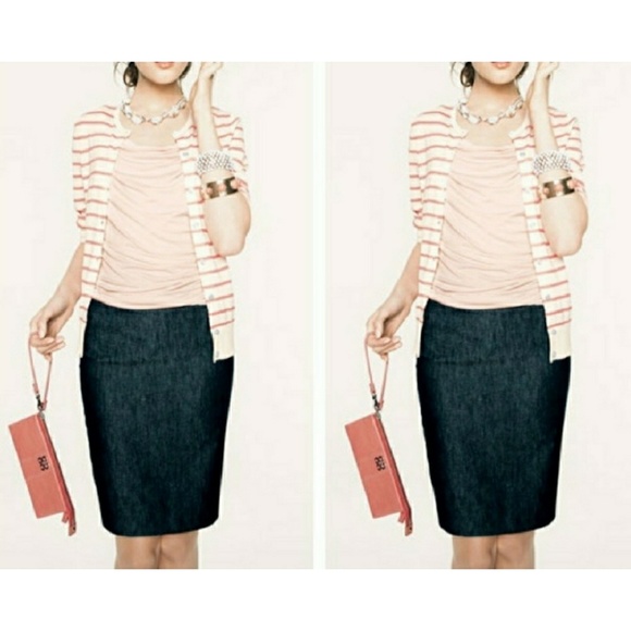 Halogen Dresses & Skirts - ❤Halogen Denim Skirt Size 4 NWT